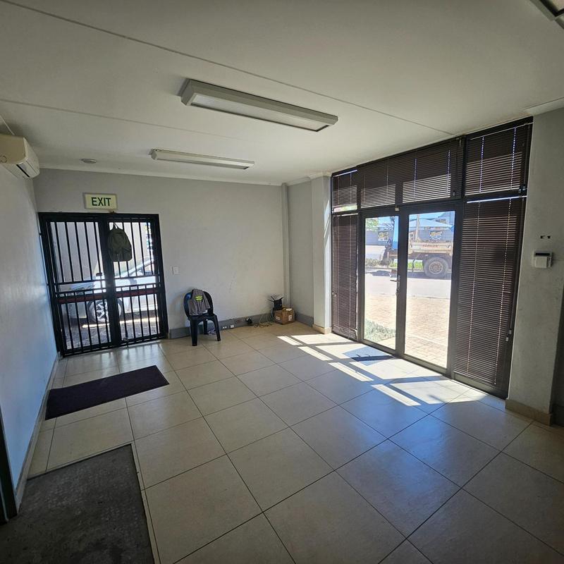 To Let Commercial Property for Rent in Stikland Industrial Western Cape